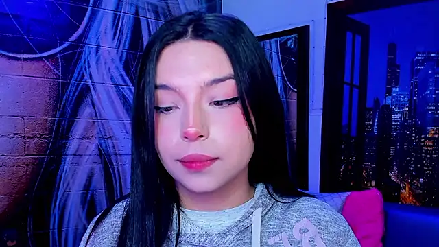 Snapshot of Small_naughty_ chatting on December 7, 2024, 1:07 pm Small naughty online show from December 7, 2024, 1:07 pm