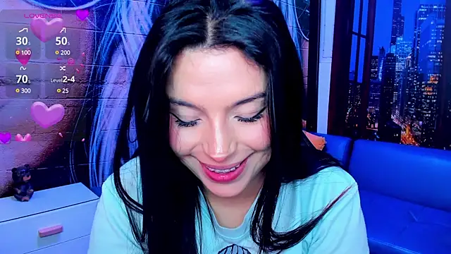 Snapshot of Small_naughty_ chatting on January 4, 2025, 5:16 pm Small naughty online show from January 4, 2025, 5:16 pm