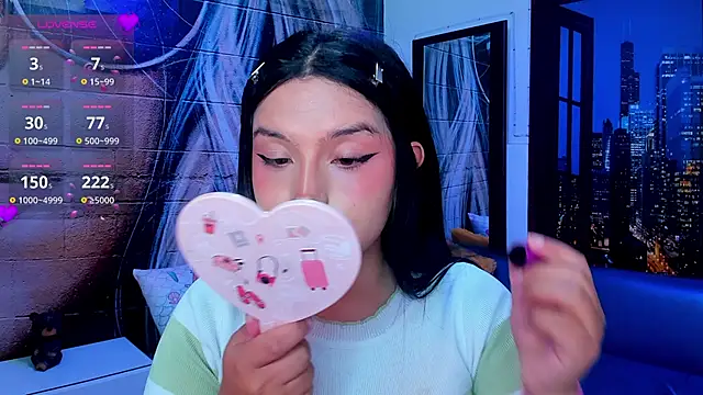 Snapshot of Small_naughty_ chatting on February 3, 2025, 2:13 pm Small naughty online show from February 3, 2025, 2:13 pm