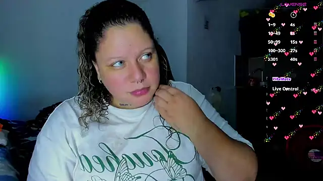 Snapshot of mariana_maze chatting on February 11, 2025, 5:58 am mariana maze online show from February 11, 2025, 5:58 am