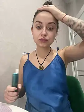 ellie ssexy online show from December 24, 2024, 4:44 am