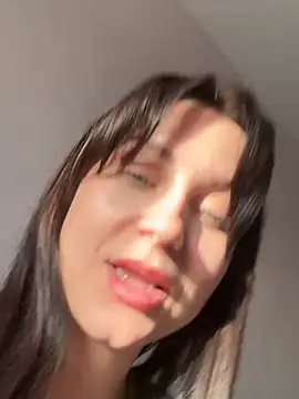 ellie ssexy online show from March 13, 2025, 2:33 pm