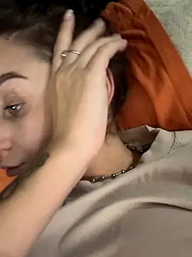 ellie ssexy online show from September 20, 2025, 8:10 pm