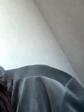 ellie ssexy online show from October 7, 2025, 4:31 am