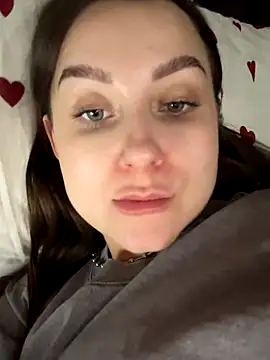 ellie ssexy online show from November 9, 2025, 9:02 pm