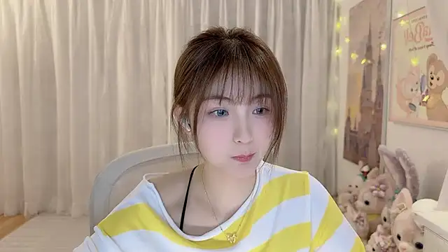 Snapshot of SHUIshui_ chatting on December 31, 2024, 4:14 pm SHUIshui online show from December 31, 2024, 4:14 pm