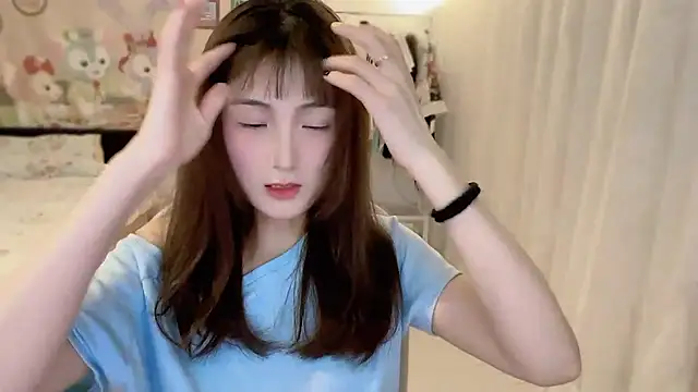 Snapshot of SHUIshui_ chatting on March 2, 2025, 2:00 pm SHUIshui online show from March 2, 2025, 2:00 pm