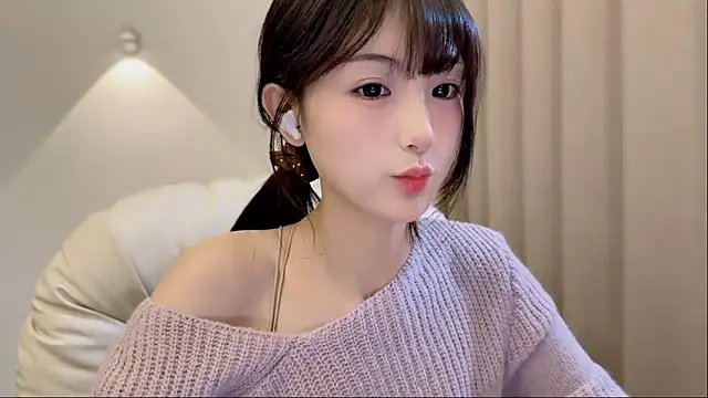 Snapshot of SHUIshui_ chatting on December 14, 2025, 1:05 pm SHUIshui online show from December 14, 2025, 1:05 pm