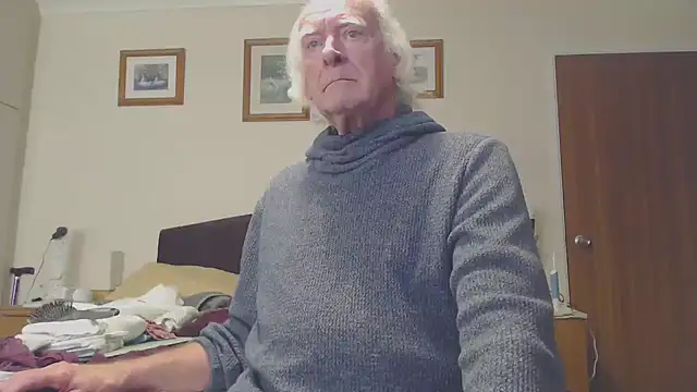 Snapshot of WaverlyKernow chatting on February 27, 2025, 9:11 am WaverlyKernow online show from February 27, 2025, 9:11 am