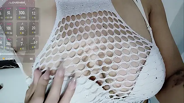 Snapshot of Ti_amo_UU chatting on September 25, 2025, 1:04 pm Ti amo UU online show from September 25, 2025, 1:04 pm