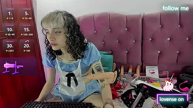 Snapshot of neeko_princes chatting on October 24, 2025, 12:45 pm neeko princes online show from October 24, 2025, 12:45 pm