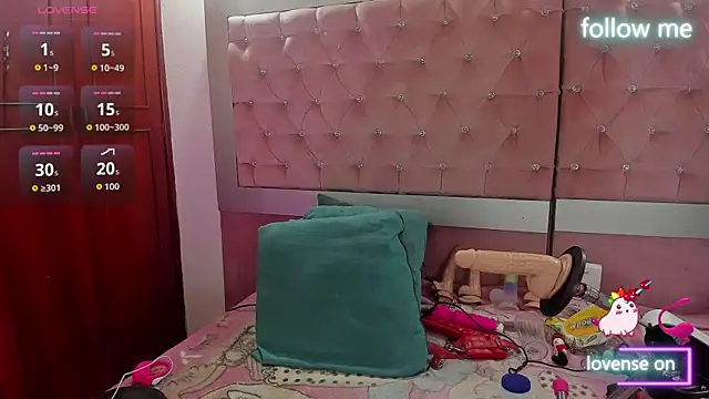 Snapshot of neeko_princes chatting on November 20, 2025, 12:16 pm neeko princes online show from November 20, 2025, 12:16 pm