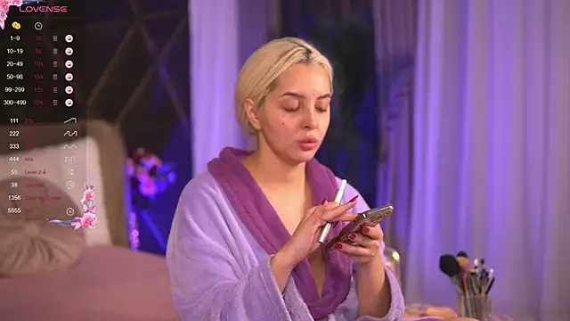 VictoriaMorrone online show from February 27, 2025, 3:25 am