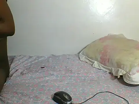 PrincessYankee online show from November 2, 2025, 8:17 am