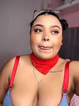 Emily cooper20 online show from November 30, 2025, 1:20 am