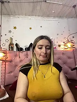 antonella87 online show from March 12, 2025, 1:03 am