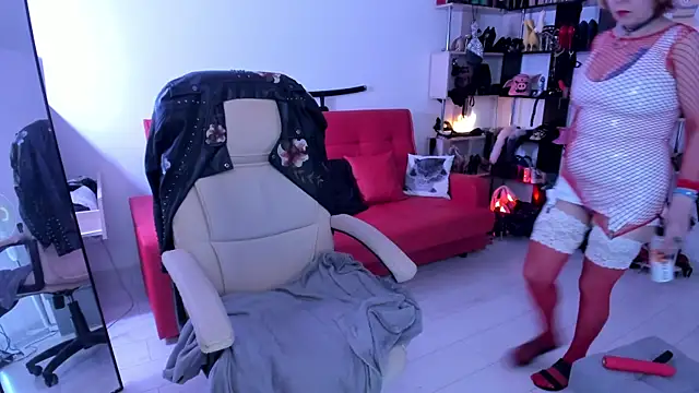 GinaMiracle online show from October 11, 2025, 11:14 pm