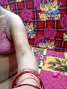 reemacouple007 online show from October 5, 2025, 1:48 am