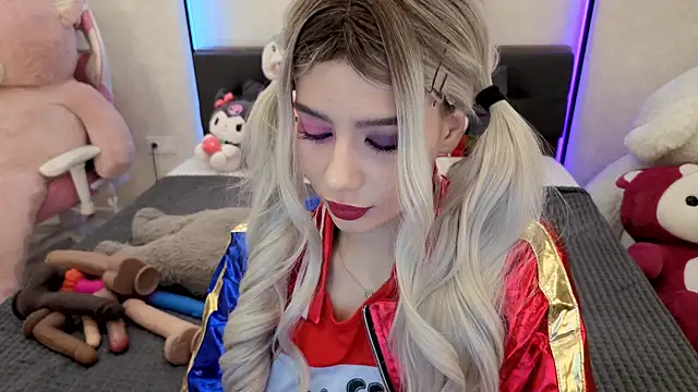 Snapshot of dolly_ll chatting on November 28, 2025, 1:25 pm dolly ll online show from November 28, 2025, 1:25 pm