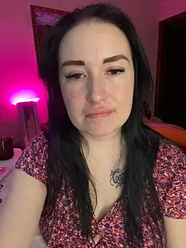 Roxana Bell online show from March 22, 2025, 7:20 pm