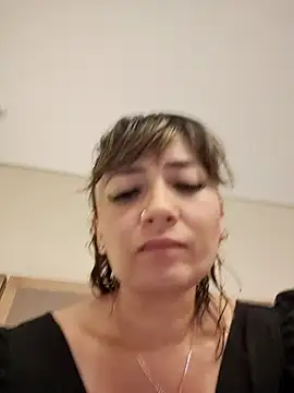 Snapshot of tata_laima__ chatting on October 2, 2025, 2:18 am tata laima online show from October 2, 2025, 2:18 am