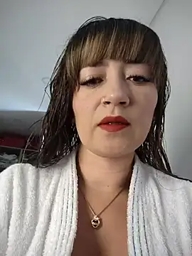 Snapshot of tata_laima__ chatting on October 20, 2025, 1:33 pm tata laima online show from October 20, 2025, 1:33 pm