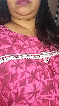 Snapshot of Ravina_patil1 chatting on January 9, 2025, 7:29 pm Ravina patil1 online show from January 9, 2025, 7:29 pm