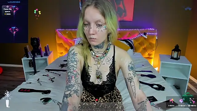 Mary Xextra online show from January 22, 2025, 1:10 am