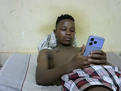 swthairydic online show from November 21, 2025, 11:03 pm