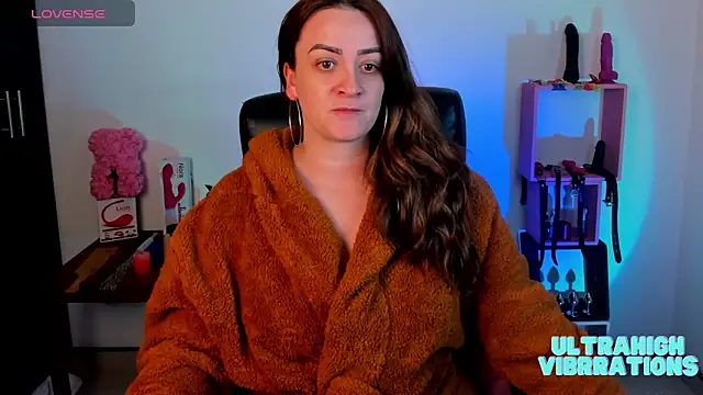 Snapshot of sara_goodgirl13 chatting on February 13, 2025, 8:24 pm sara goodgirl13 online show from February 13, 2025, 8:24 pm