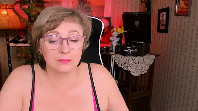 Snapshot of sugar_vivien chatting on December 26, 2024, 7:16 pm sugar vivien online show from December 26, 2024, 7:16 pm