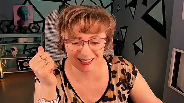 Snapshot of sugar_vivien chatting on November 19, 2025, 1:22 pm sugar vivien online show from November 19, 2025, 1:22 pm