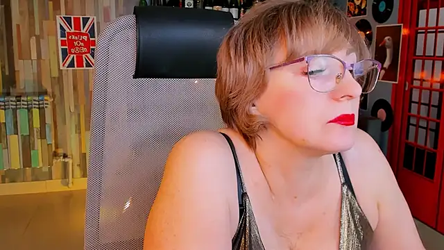 Snapshot of sugar_vivien chatting on December 3, 2025, 2:15 pm sugar vivien online show from December 3, 2025, 2:15 pm