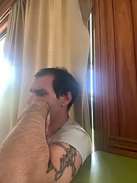 youhavefunandillcum online show from November 19, 2025, 3:17 am