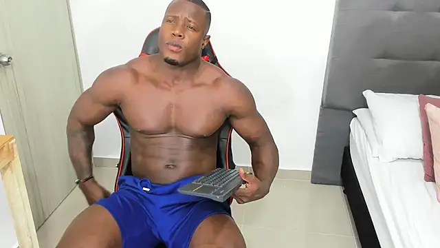 sexy blackman3606 online show from February 3, 2025, 9:39 pm