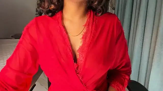 Snapshot of Bad_Girl_Kayra69 chatting on December 19, 2024, 8:34 pm Bad Girl Kayra69 online show from December 19, 2024, 8:34 pm