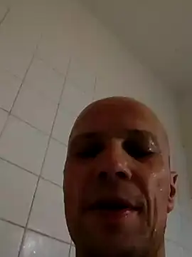 wedge75 online show from December 24, 2024, 6:11 am