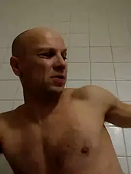 wedge75 online show from January 1, 2025, 6:26 am