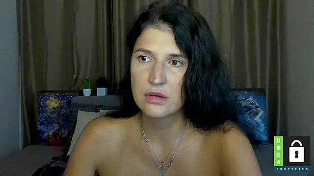 Alianna Solo Kisses online show from September 11, 2025, 11:21 am