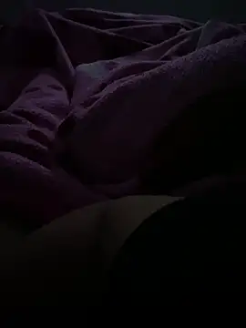 yourluckyfuckboy online show from November 17, 2025, 8:03 pm