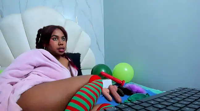 Lizzie Williams  online show from March 18, 2025, 7:08 am