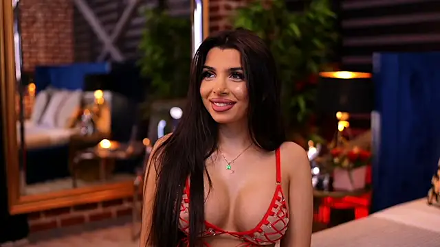 Snapshot of NicoleCellini chatting on March 14, 2025, 7:12 pm NicoleCellini online show from March 14, 2025, 7:12 pm