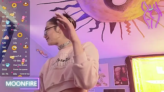 moonfiredancer online show from January 21, 2025, 3:32 pm