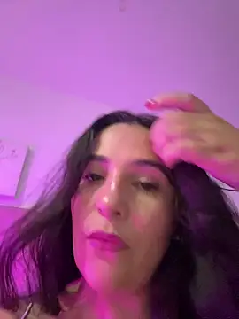 Snapshot of Taylortits chatting on October 10, 2025, 11:48 pm Taylortits online show from October 10, 2025, 11:48 pm