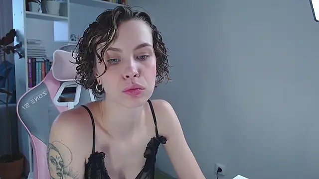 milly ross online show from December 23, 2024, 8:00 am