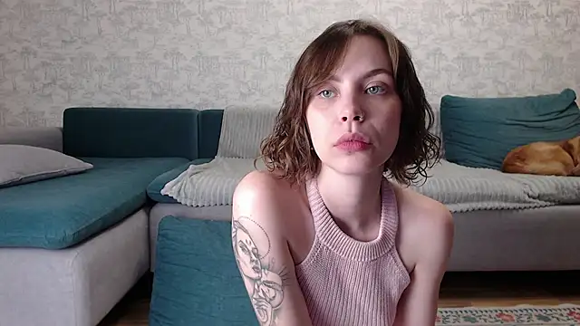 milly ross online show from November 24, 2025, 10:26 am