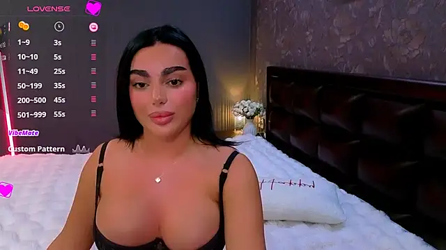 babyleilaa online show from October 1, 2025, 8:48 pm