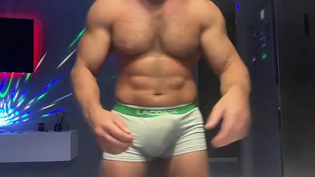 Snapshot of KarlosRichi chatting on January 19, 2025, 5:39 pm KarlosRichi online show from January 19, 2025, 5:39 pm