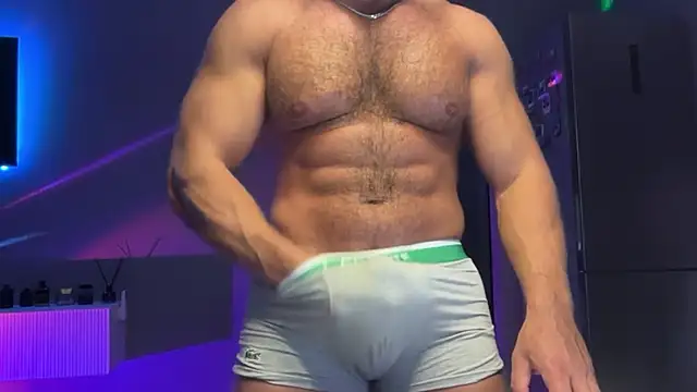 Snapshot of KarlosRichi chatting on November 15, 2025, 6:59 pm KarlosRichi online show from November 15, 2025, 6:59 pm