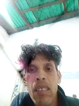 Snapshot of Camuss30 chatting on October 19, 2025, 4:24 am Camuss30 online show from October 19, 2025, 4:24 am